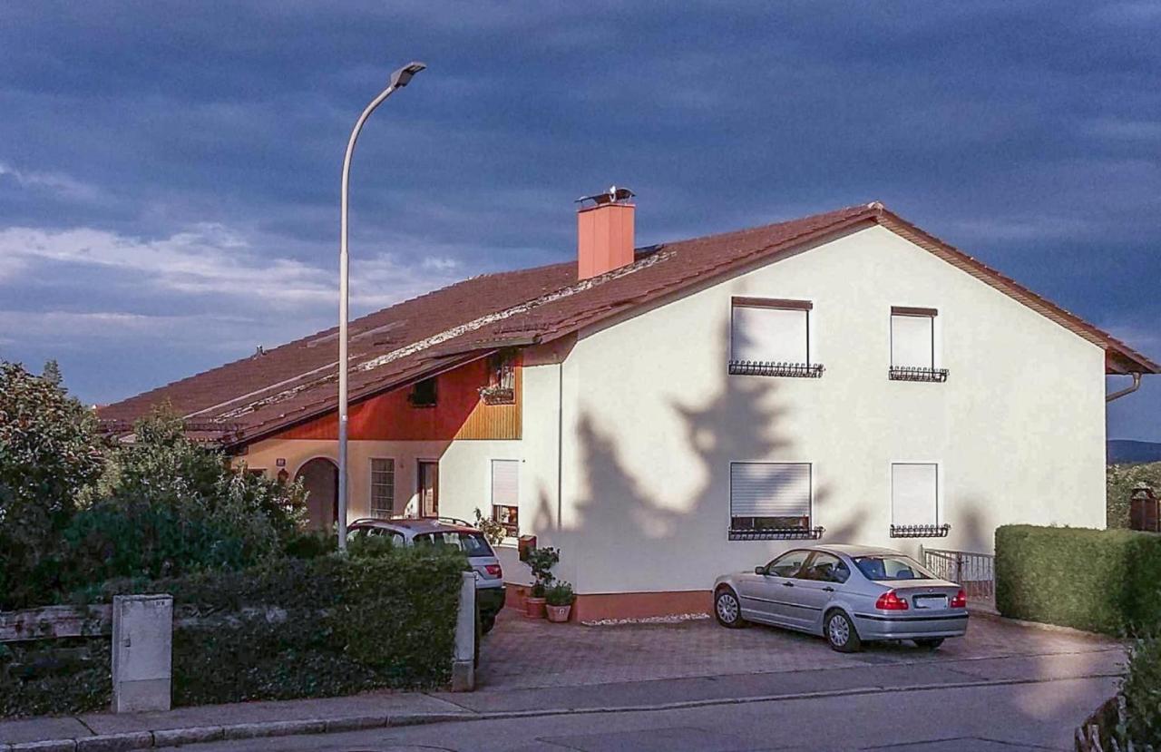 Ferienwohnungen Am Hasenweg Ruhstorf an der Rott Екстер'єр фото